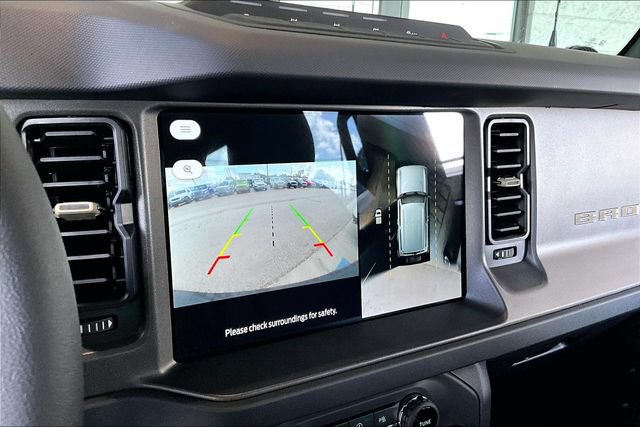 Used 2026 Ford Bronco Badlands AWD/4WD image 13