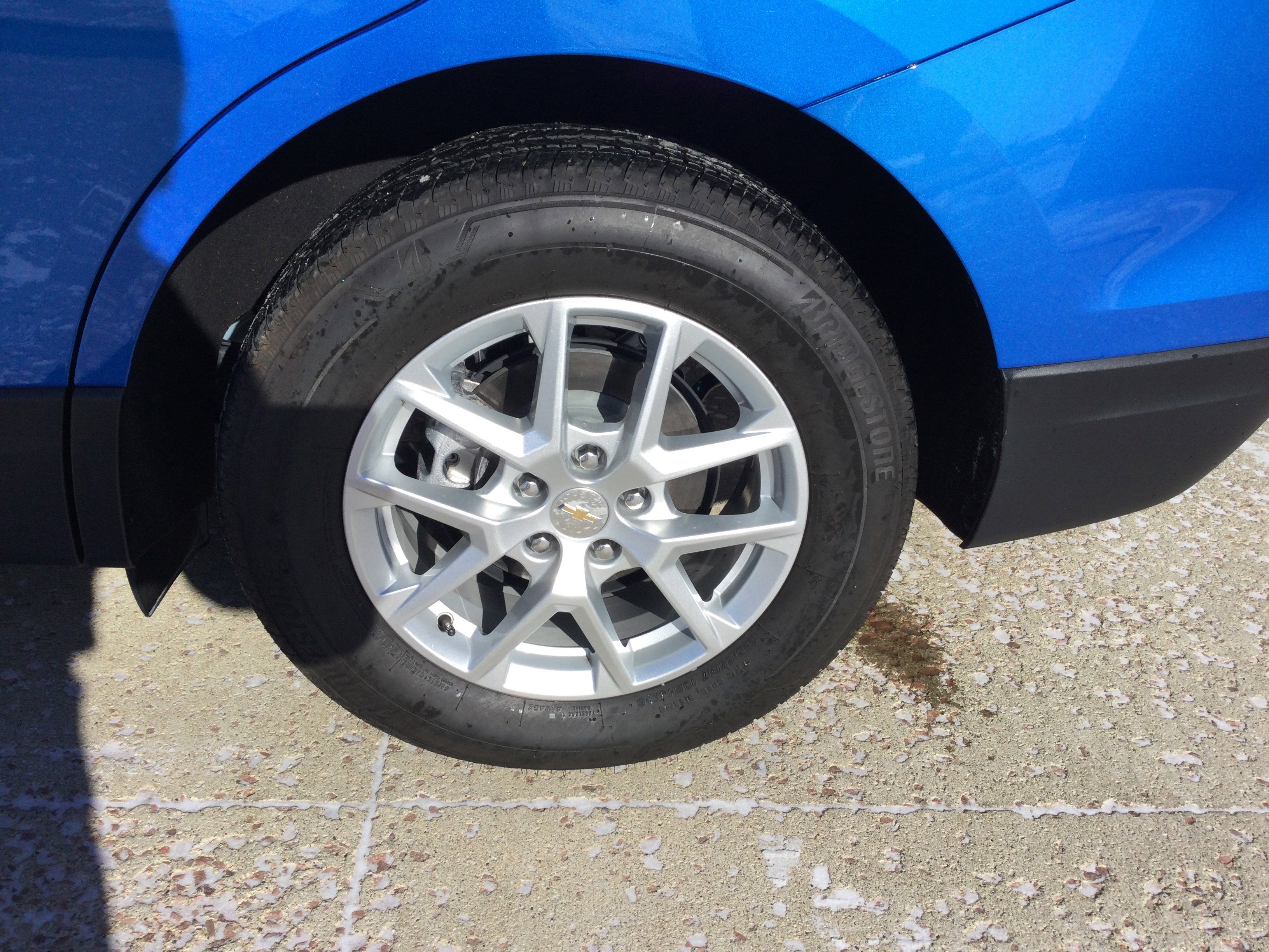 Used 2024 Chevrolet Equinox LT AWD/4WD image 7