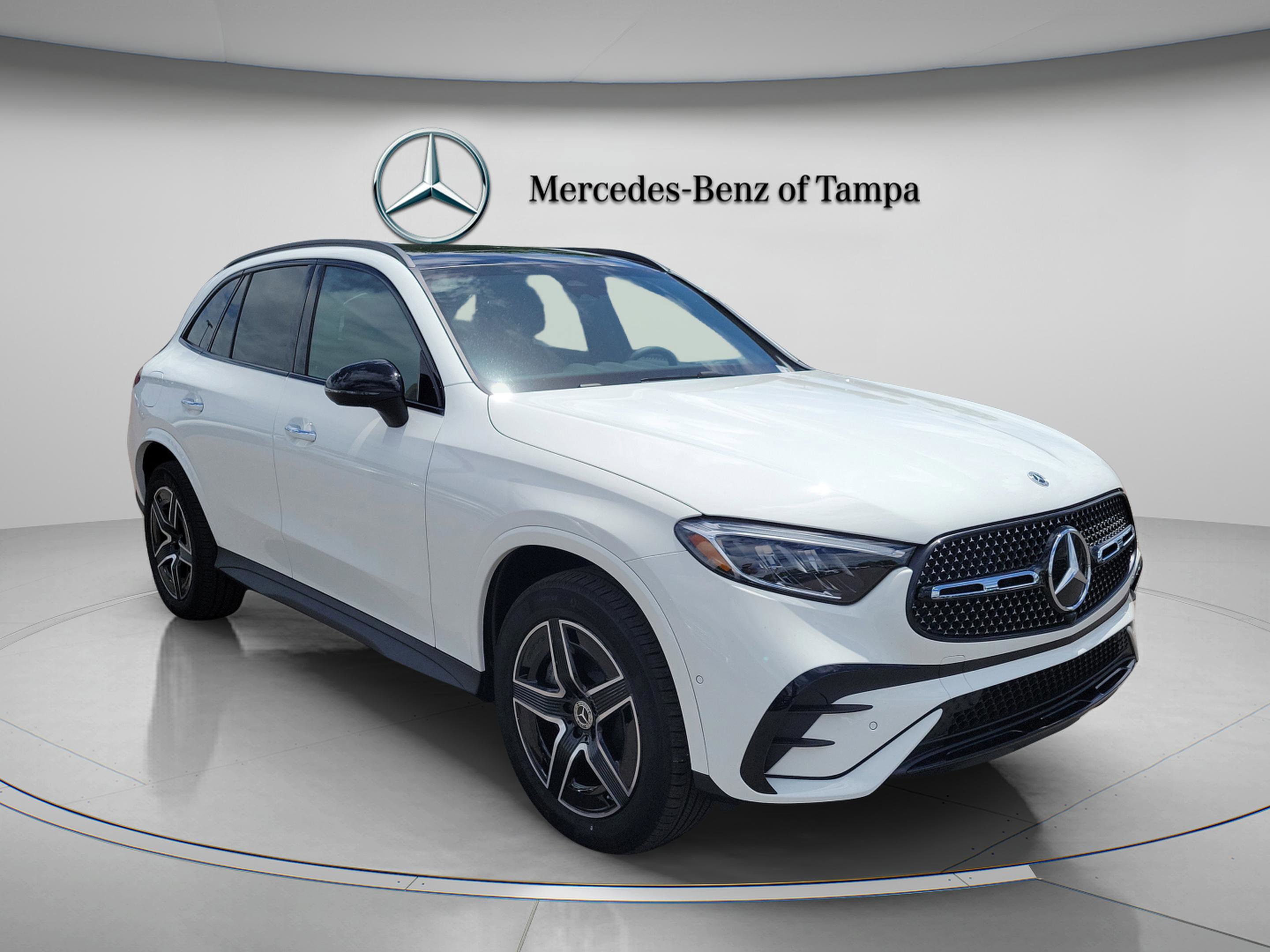 Certified 2026 Mercedes-Benz GLC 300 4MATIC image 4
