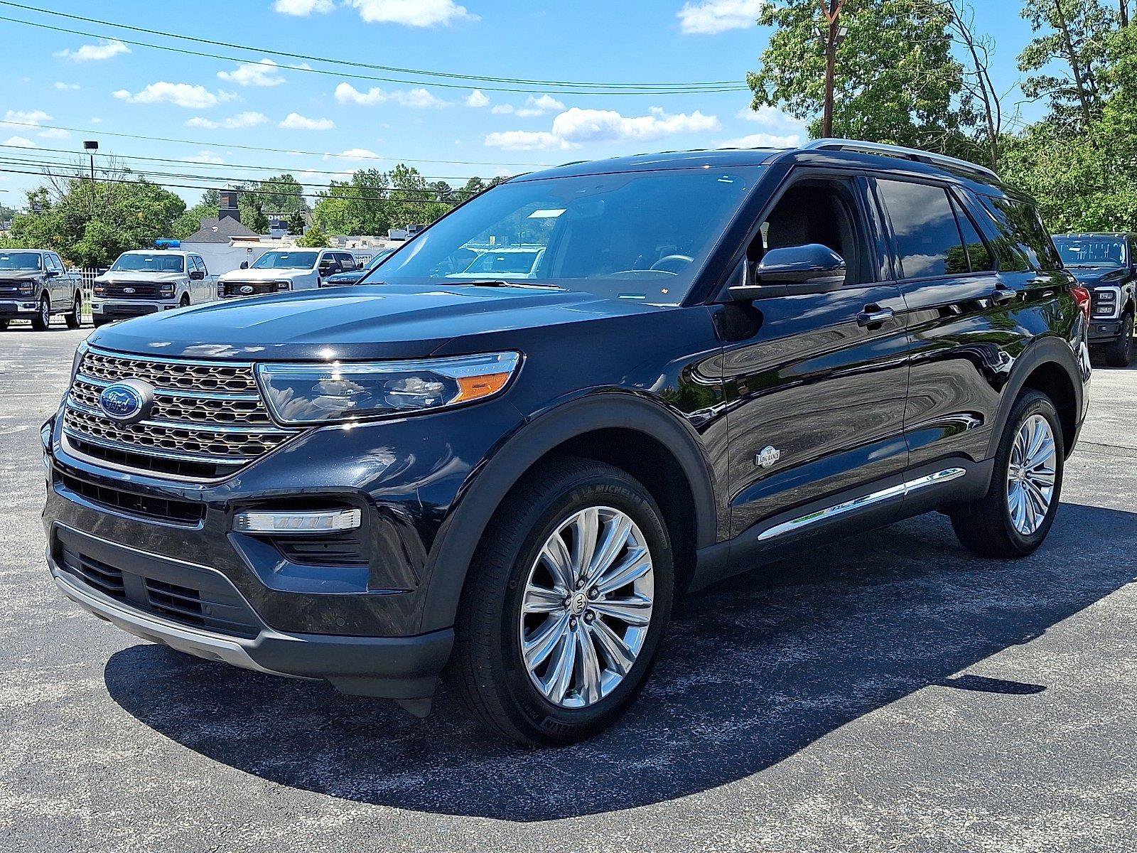 Certified 2023 Ford Explorer King Ranch AWD/4WD image 4