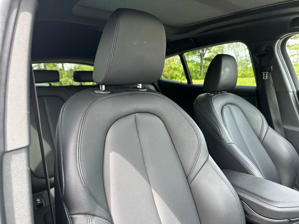 Used 2022 BMW X2 xDrive28i w/ Convenience Package AWD/4WD image 29