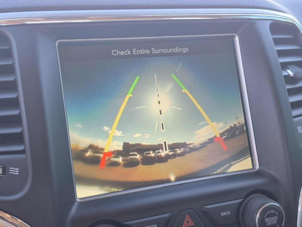 Used 2017 Jeep Grand Cherokee Limited w/ Luxury Group II image 22