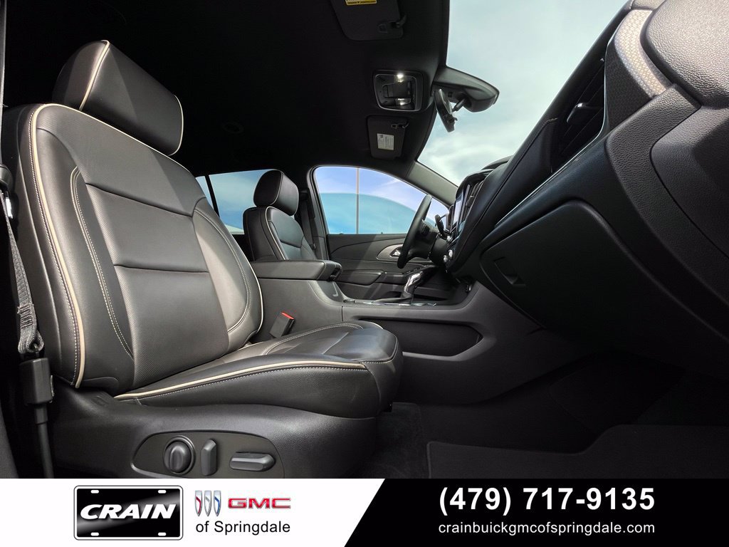 Used 2023 Chevrolet Traverse Premier AWD/4WD image 31