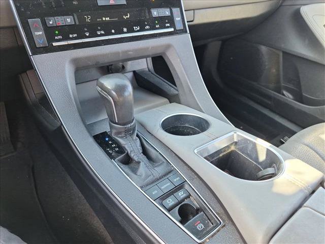 Used 2020 Toyota Avalon Limited w/ Advanced Safety Package FWD image 10