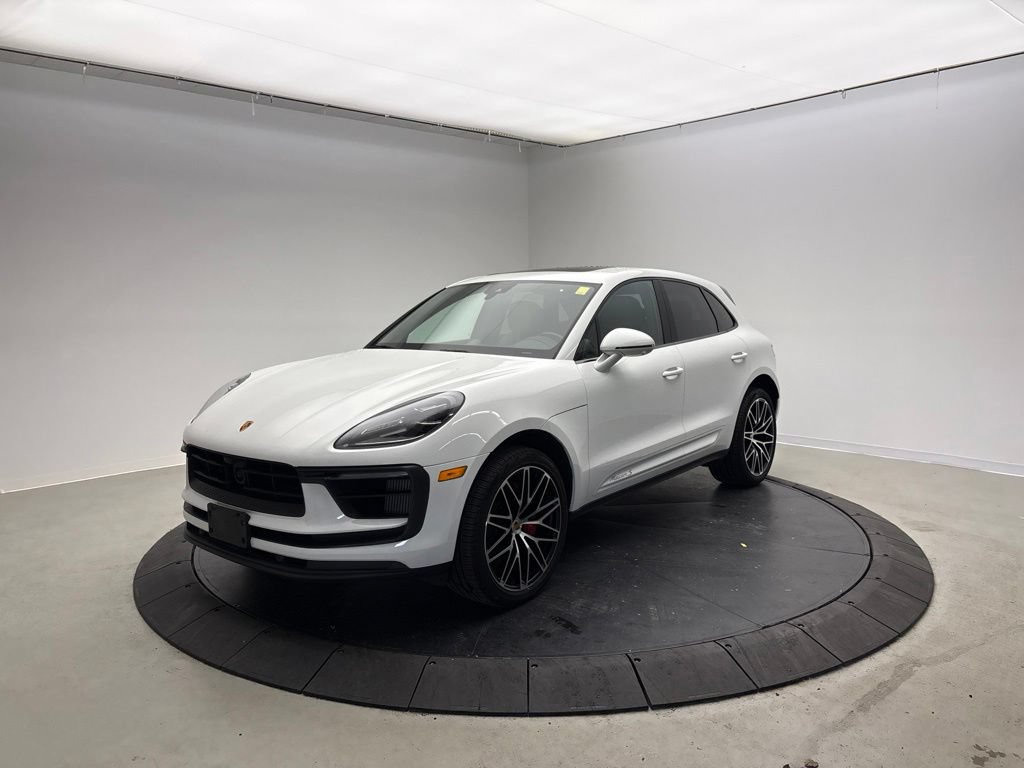 Certified 2023 Porsche Macan S