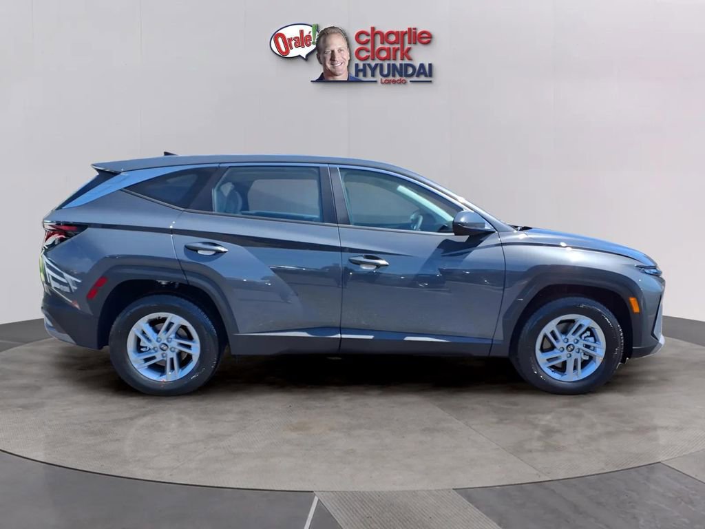 New 2026 Hyundai Tucson SE FWD image 6
