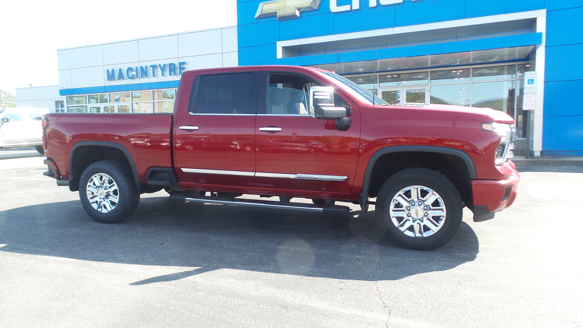 Used 2024 Chevrolet Silverado 2500 High Country image 1