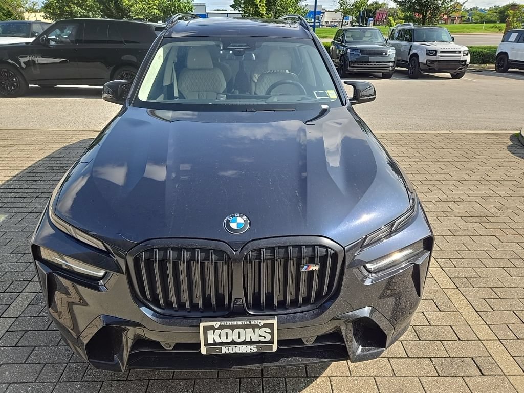 Used 2024 BMW X7 M60i w/ Executive Package AWD/4WD image 2