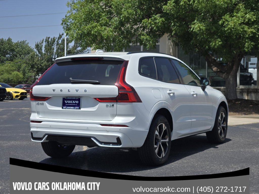New 2026 Volvo XC60 B5 Core AWD/4WD image 5