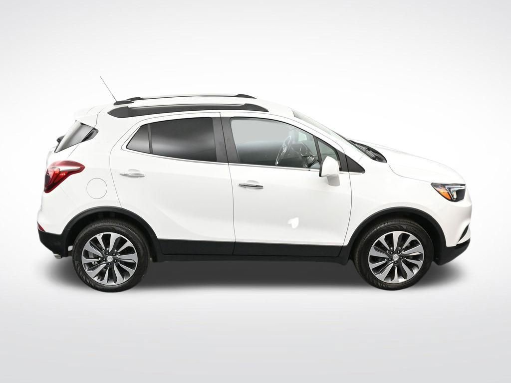 Used 2022 Buick Encore Preferred w/ Safety Package AWD/4WD image 20