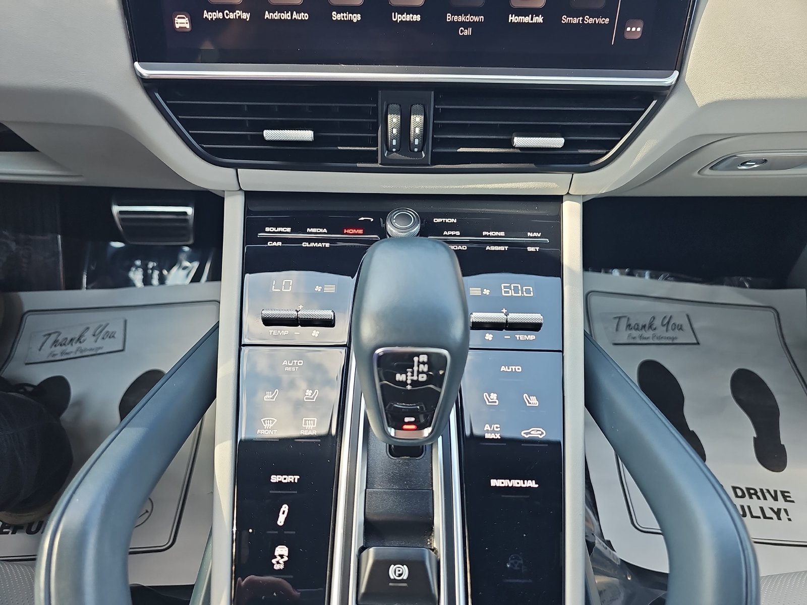 Used 2023 Porsche Cayenne S Platinum AWD/4WD image 24