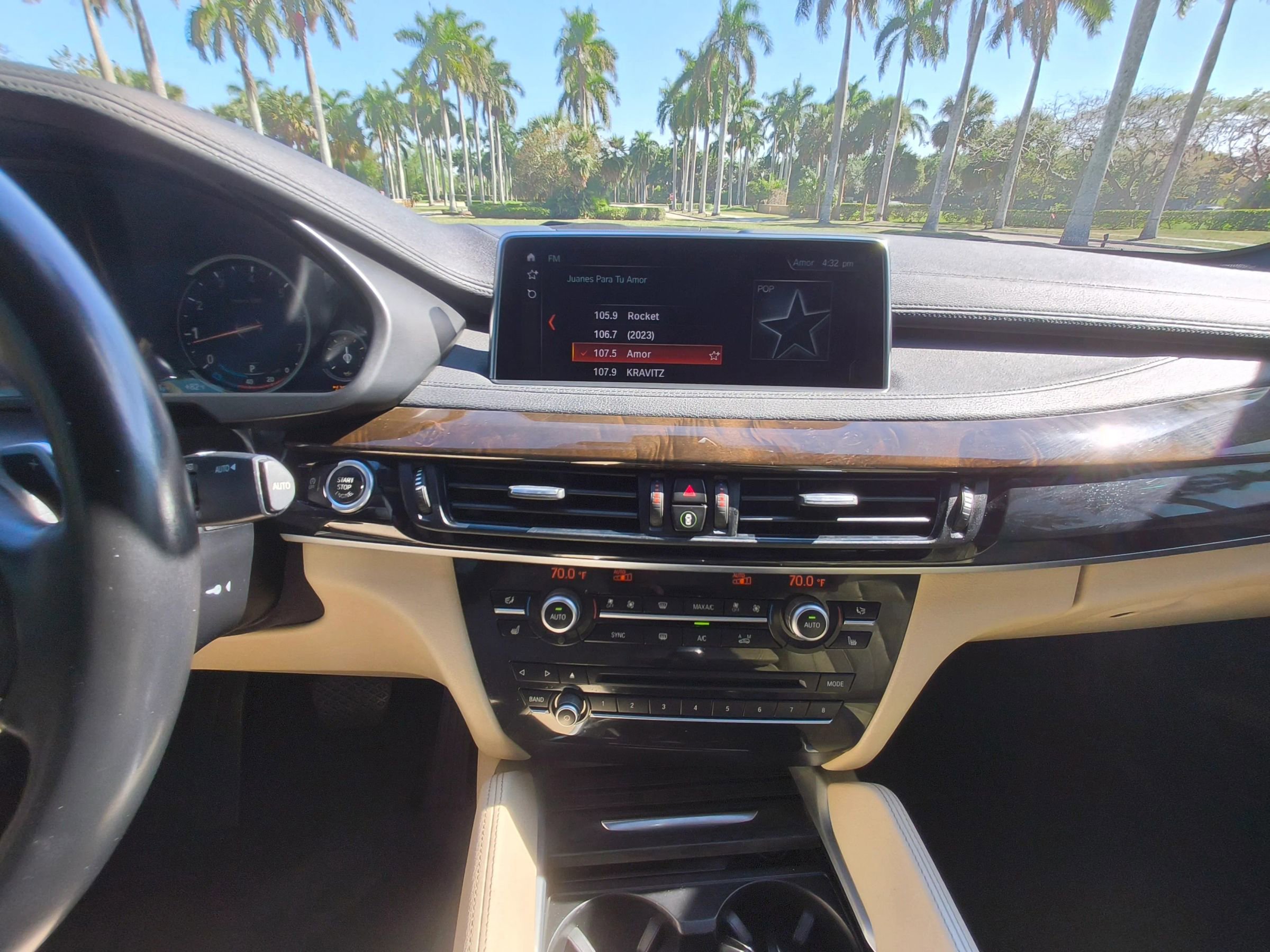 Used 2018 BMW X6 xDrive50i w/ Premium Package image 12