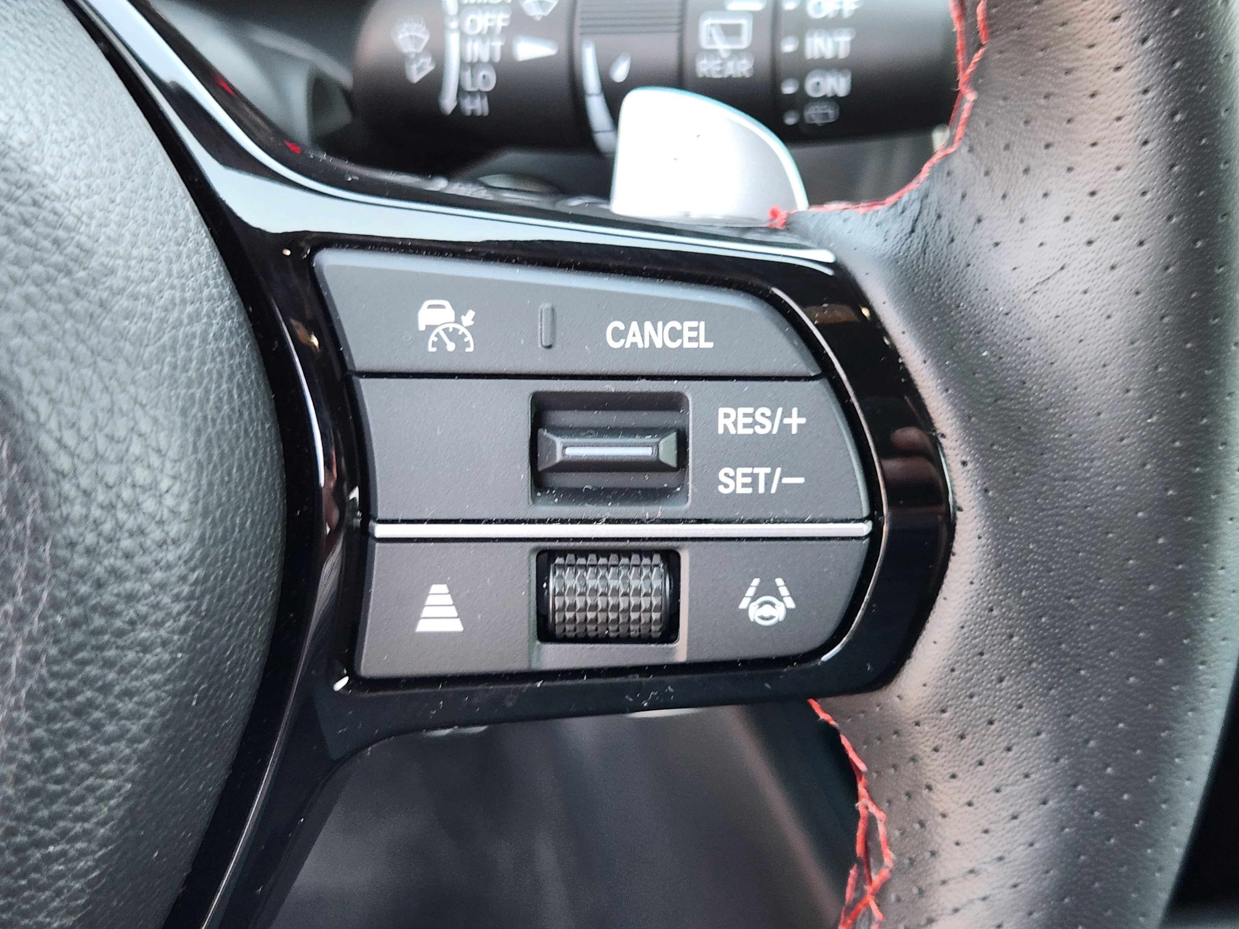 Certified 2025 Acura ADX A-Spec image 24