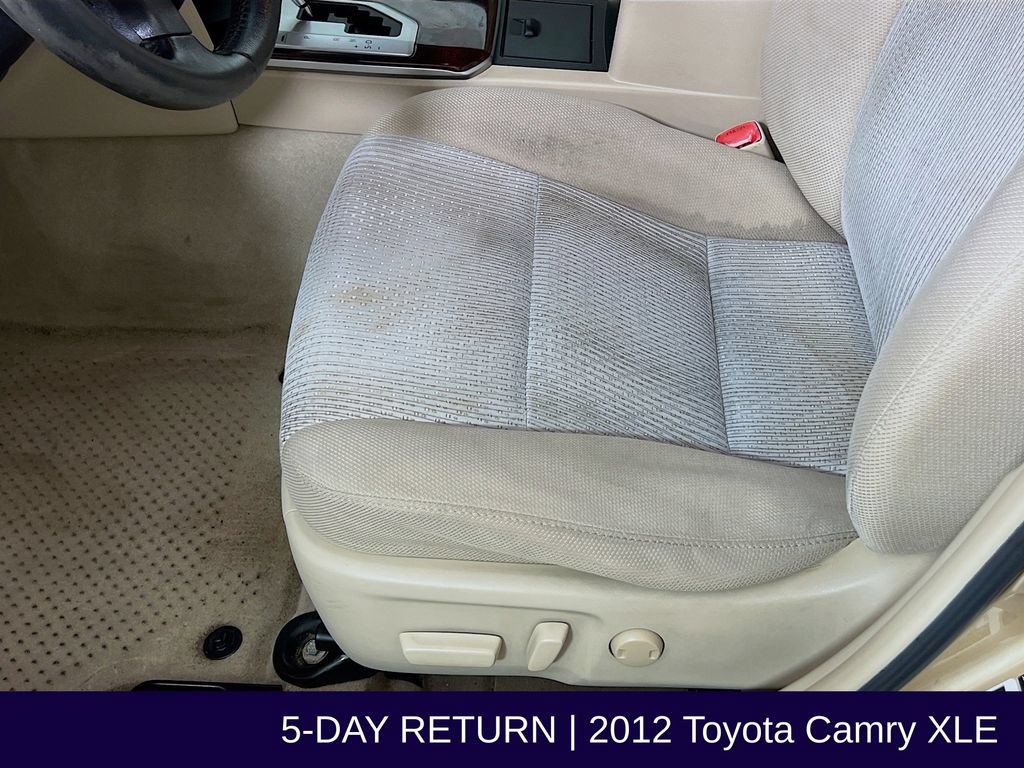 Used 2012 Toyota Camry XLE FWD image 24