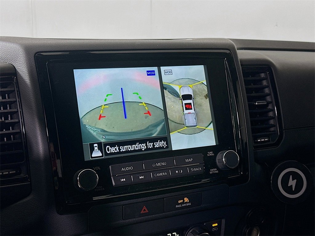 Used 2022 Nissan Frontier PRO-4X w/ Pro-4X Premium Package image 10
