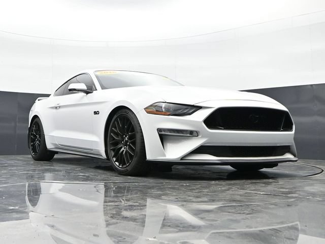 Used 2018 Ford Mustang GT Premium w/ Equipment Group 401A RWD image 29