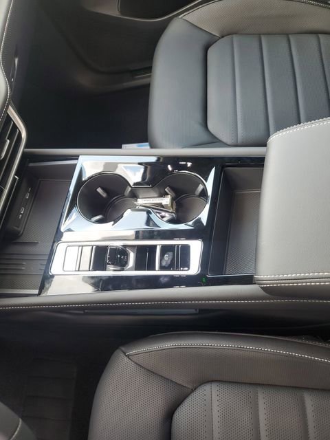 New 2026 Volkswagen Atlas SEL image 22