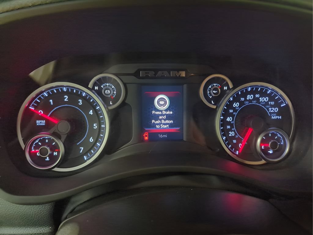 New 2026 RAM 2500 Tradesman AWD/4WD image 15