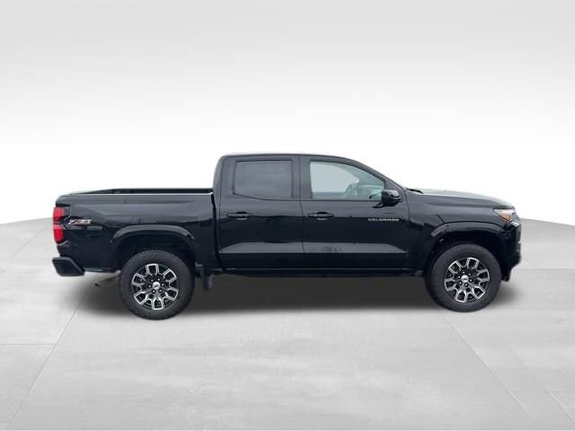 Used 2023 Chevrolet Colorado Z71 w/ Advanced Trailering Package image 11