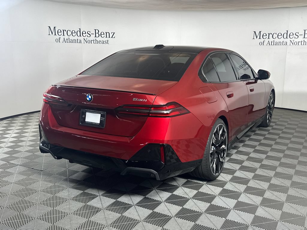 Used 2024 BMW 530i w/ Executive Package RWD image 7