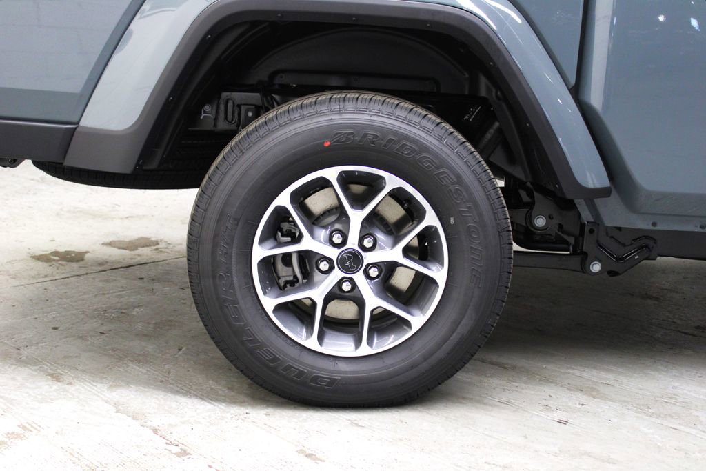 New 2026 Jeep Gladiator Sport image 30