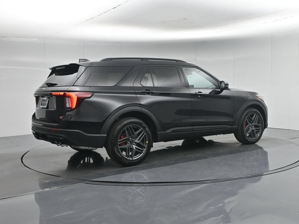 New 2026 Ford Explorer ST RWD image 28