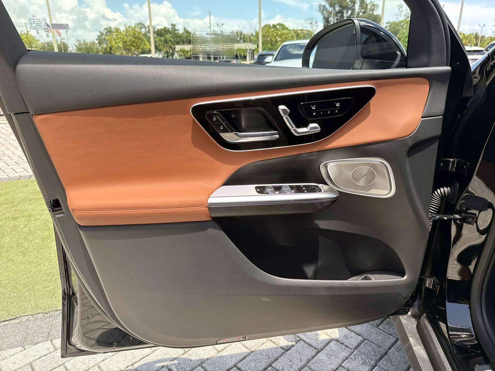 New 2027 Mercedes-Benz GLC 300 image 17