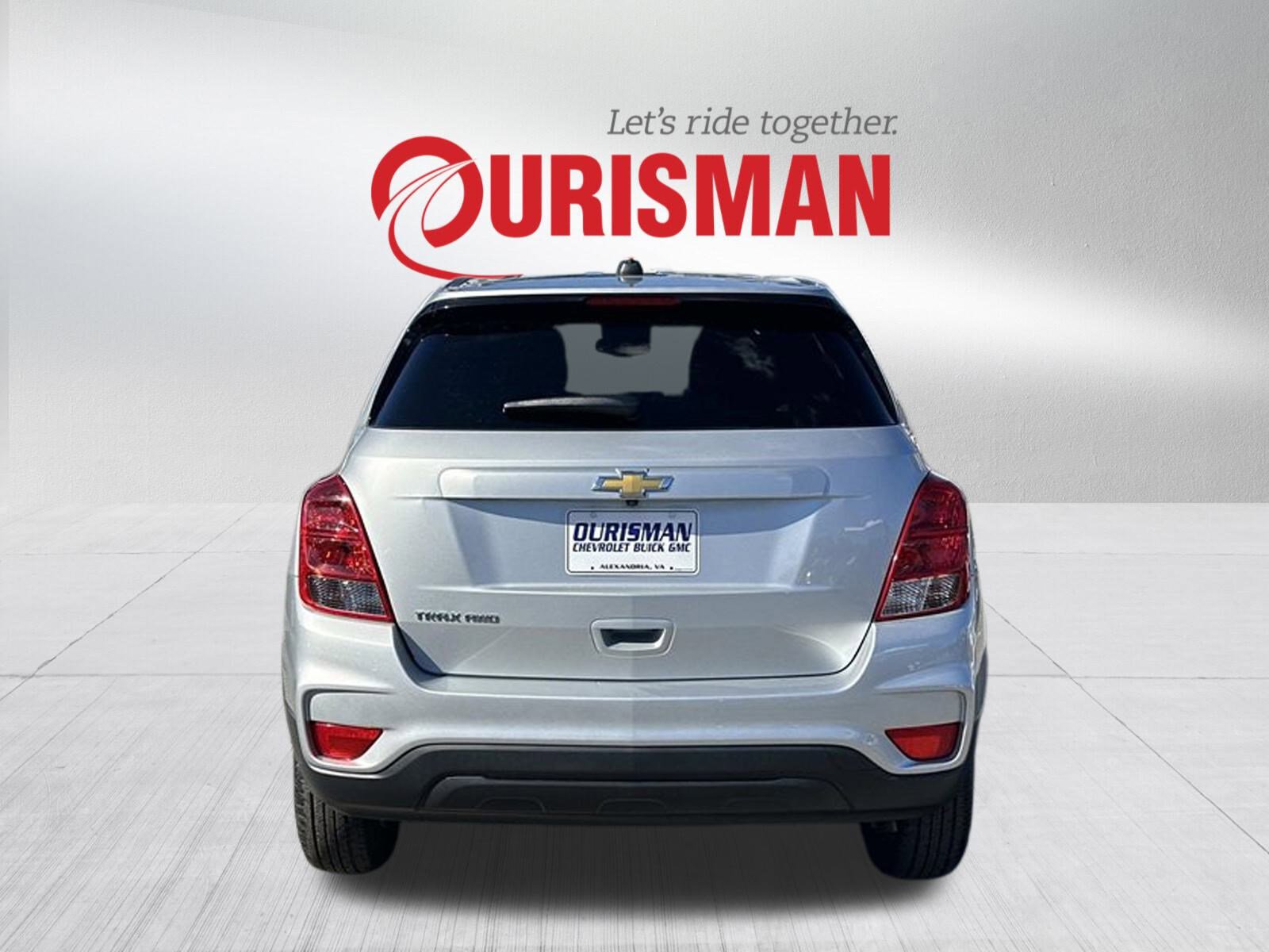 Certified 2022 Chevrolet Trax LS w/ Tint and Cruise Package image 3