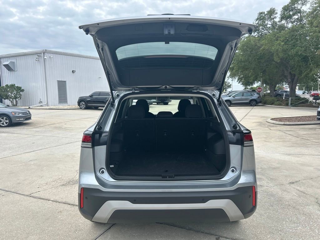 Certified 2025 Volkswagen Tiguan S FWD image 38