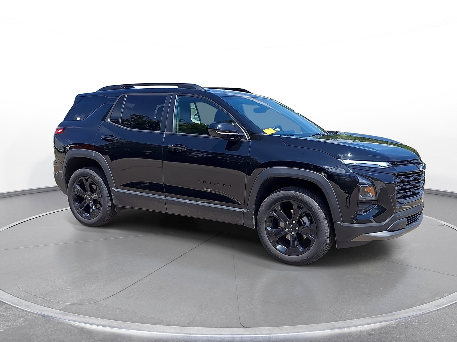 Used 2025 Chevrolet Equinox LT w/ Midnight Edition FWD image 9