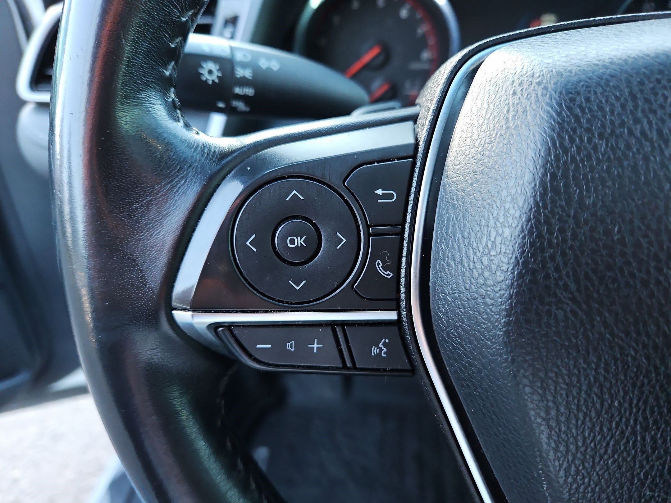 Used 2019 Toyota Camry XSE w/ Driver Assist Package image 20