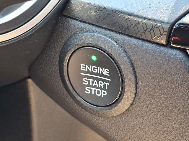 Certified 2022 Ford Escape SEL w/ SEL Stealth AWD Package image 23