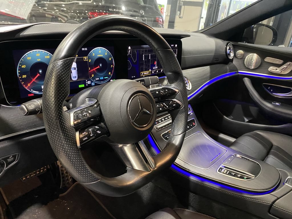 Used 2022 Mercedes-Benz E 450 Coupe image 3