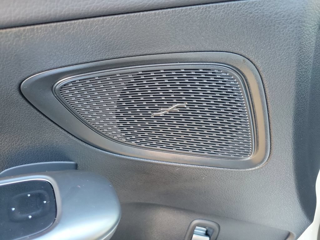 Used 2023 Mercedes-Benz C 300 Sedan image 25