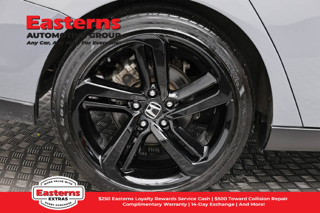 Used 2023 Honda Accord Sport image 30
