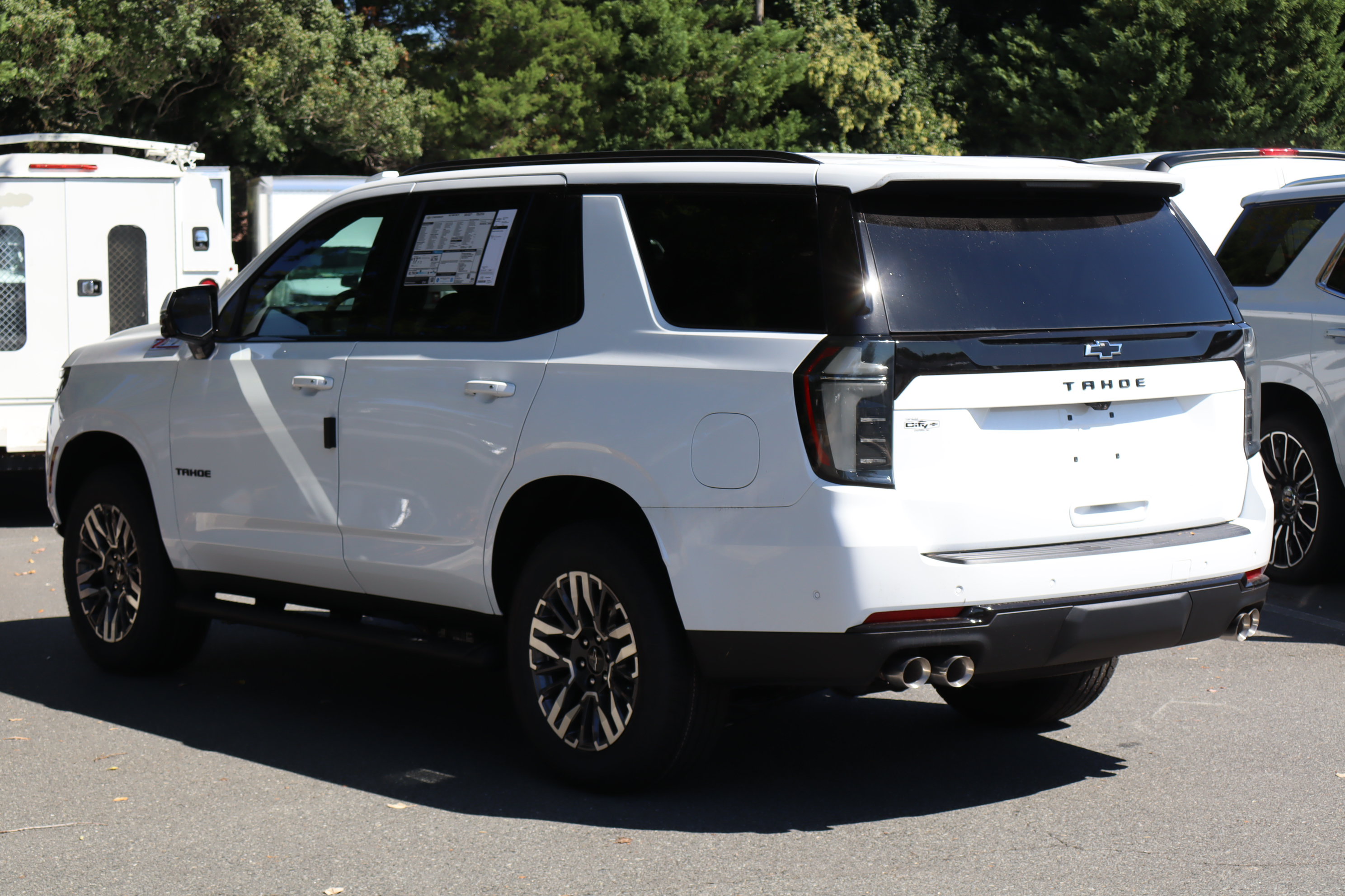 New 2027 Chevrolet Tahoe Z71 w/ Comfort Package AWD/4WD image 7