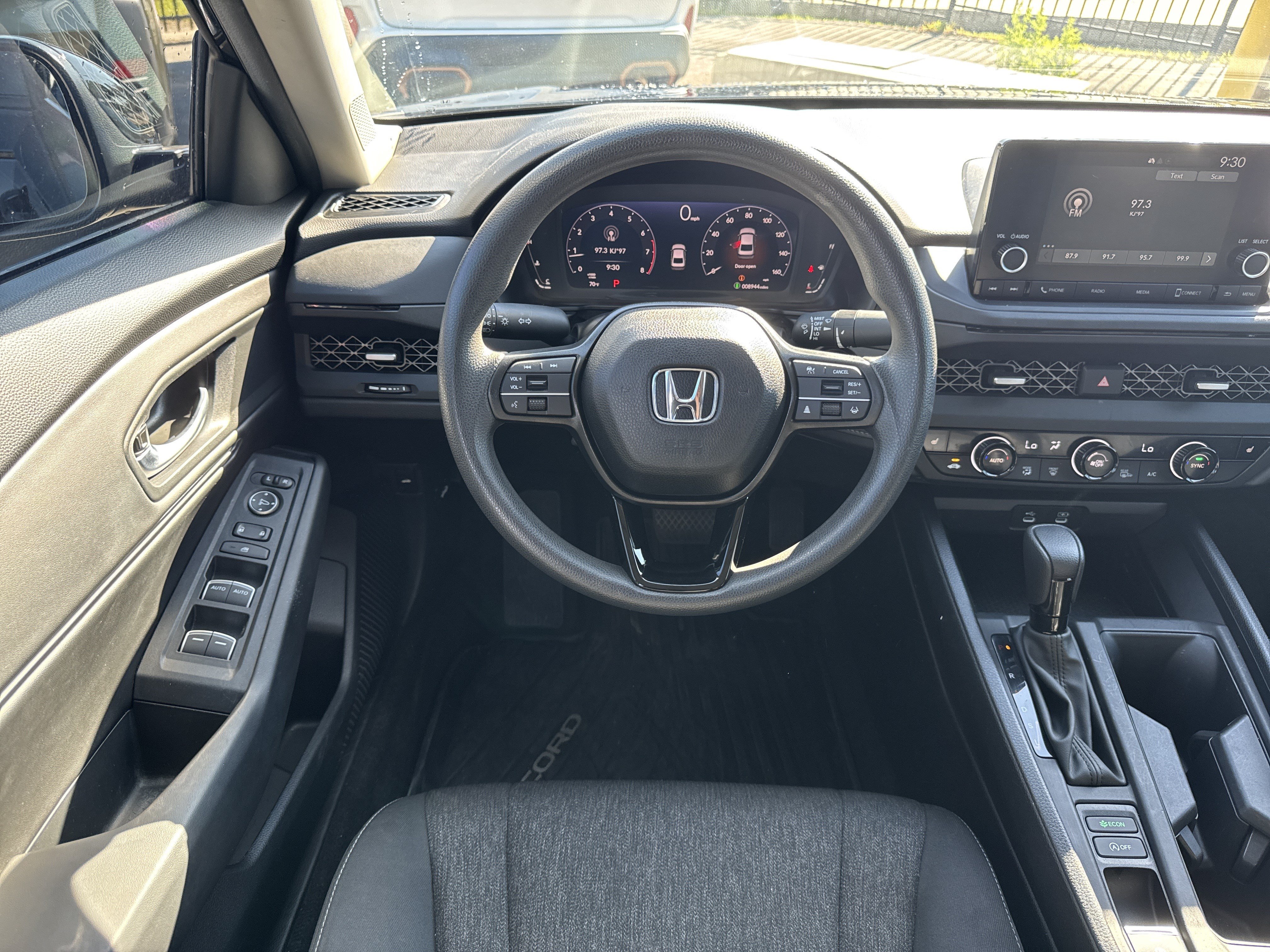 Used 2025 Honda Accord SE image 11
