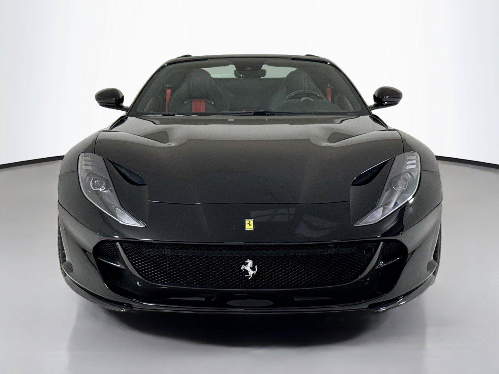 Used 2021 Ferrari 812 GTS RWD image 11