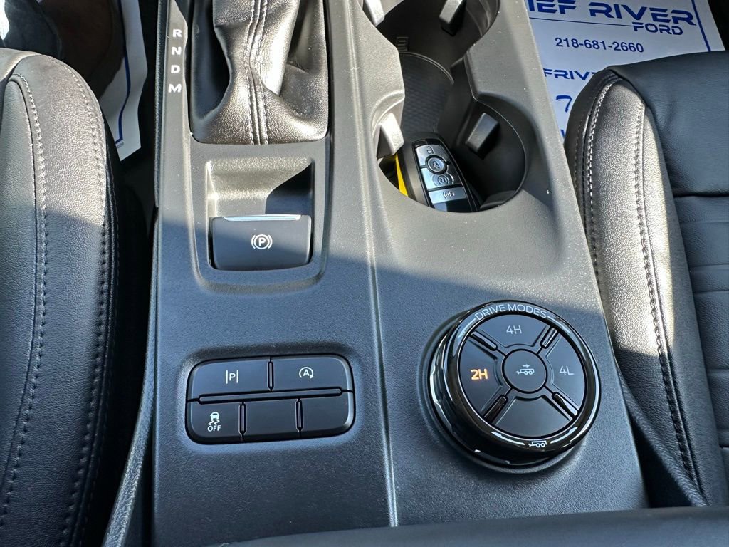 New 2025 Ford Ranger Lariat w/ Black Appearance Package image 21