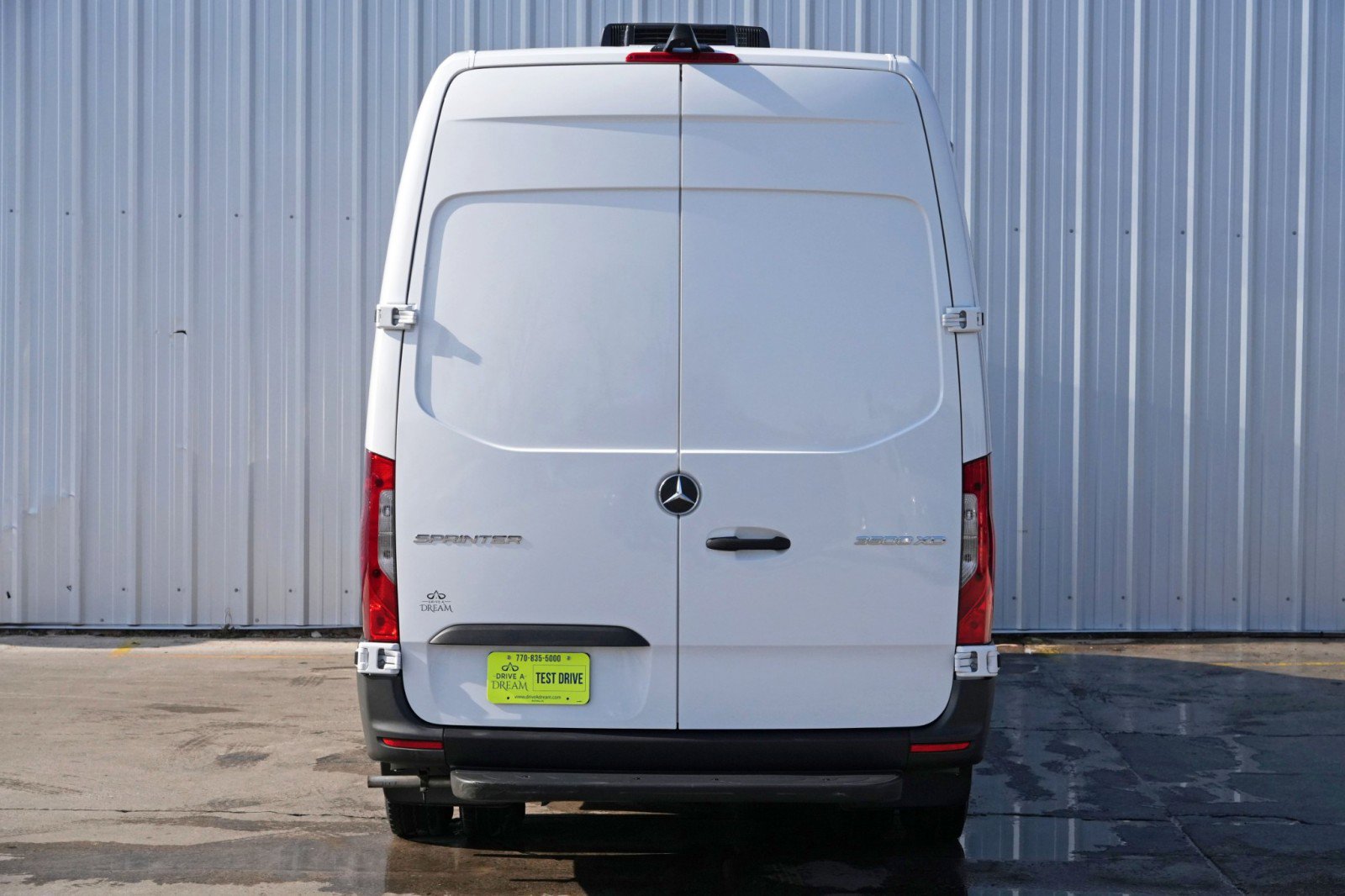 Used 2023 Mercedes-Benz Sprinter 3500 w/ Acoustic Package image 11