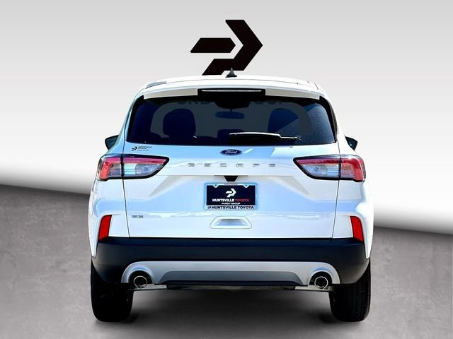 Used 2022 Ford Escape SE image 7