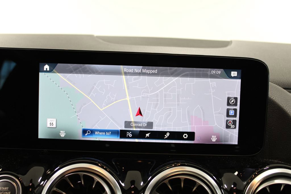 Used 2022 Mercedes-Benz GLA 35 AMG 4MATIC image 32