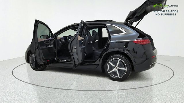 Used 2025 Mercedes-Benz EQE 350+ 4MATIC SUV w/ AMG Line Exterior Package image 16