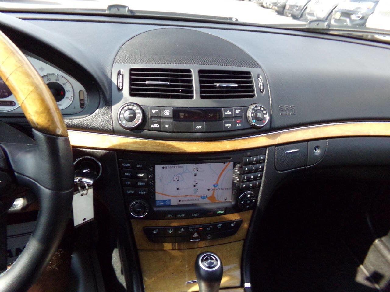 Used 2008 Mercedes-Benz E 350 4MATIC Sedan w/ Premium Pkg 1 image 55