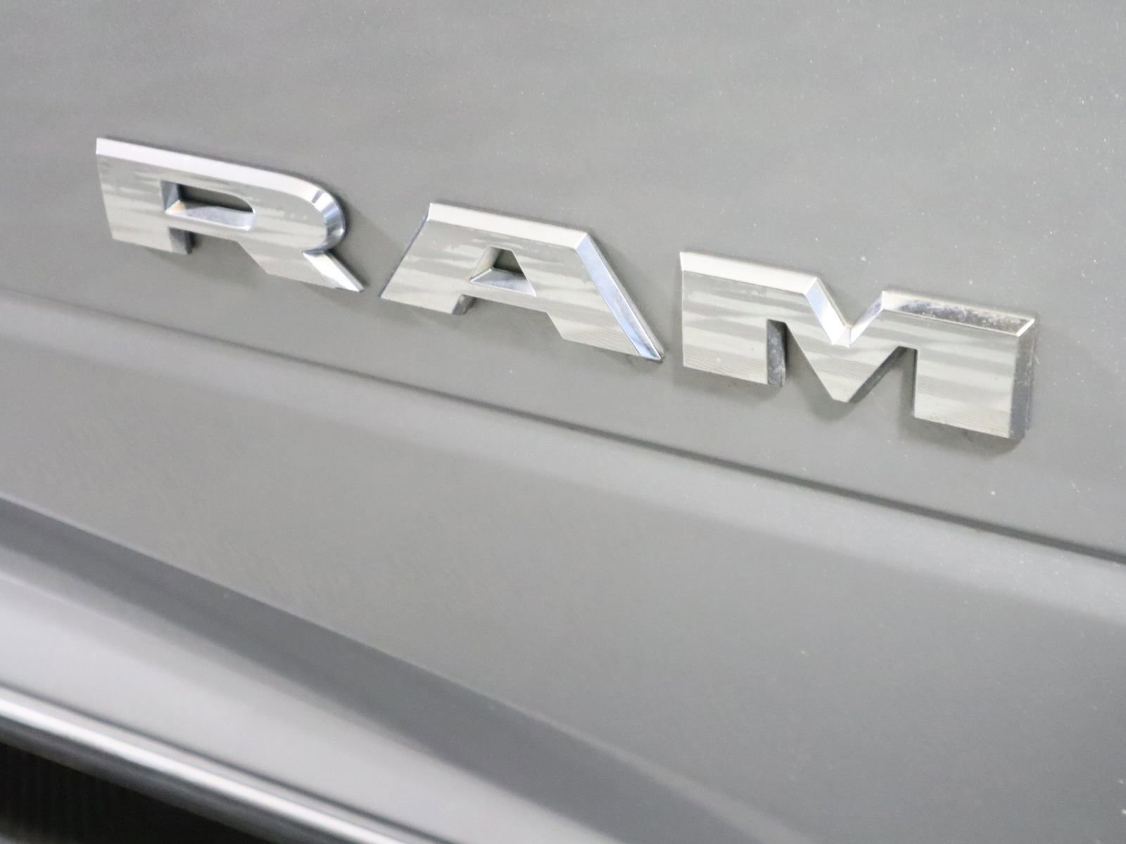 Used 2023 RAM 2500 Big Horn w/ Level 1 Equipment Group image 13