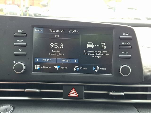 Certified 2026 Hyundai Elantra Hybrid FWD image 17