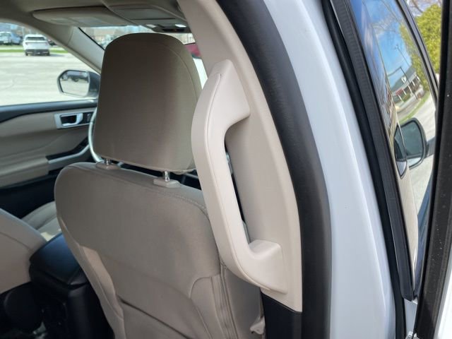 Used 2023 Ford Explorer XLT image 55