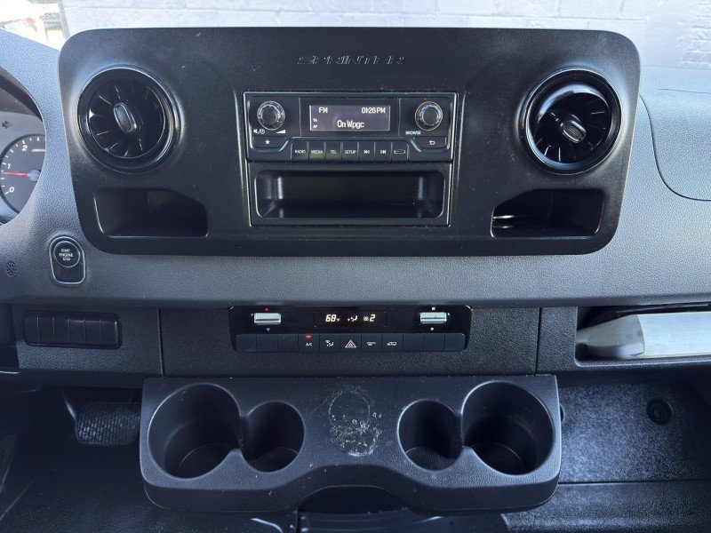 Used 2020 Mercedes-Benz Sprinter 2500 image 17