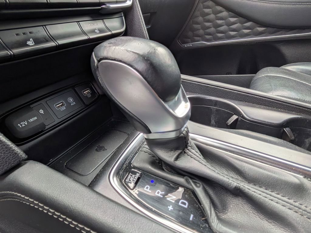 Used 2020 Hyundai Santa Fe SEL w/ Convenience + Premium Package AWD/4WD image 22