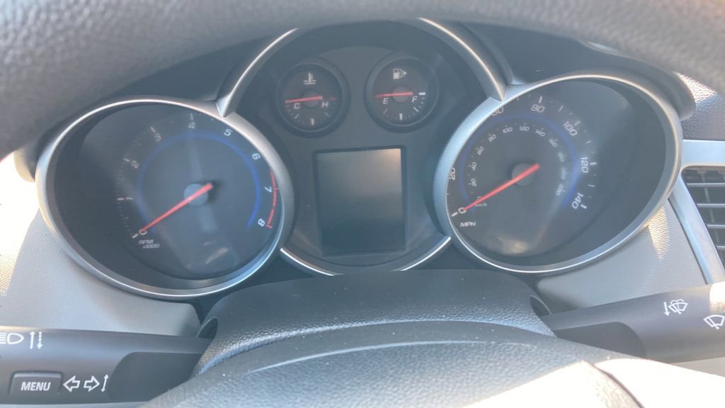 Used 2016 Chevrolet Cruze LS image 25